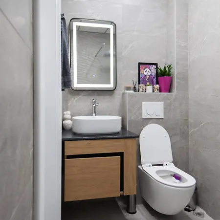 Kapana By V2 Apartment *